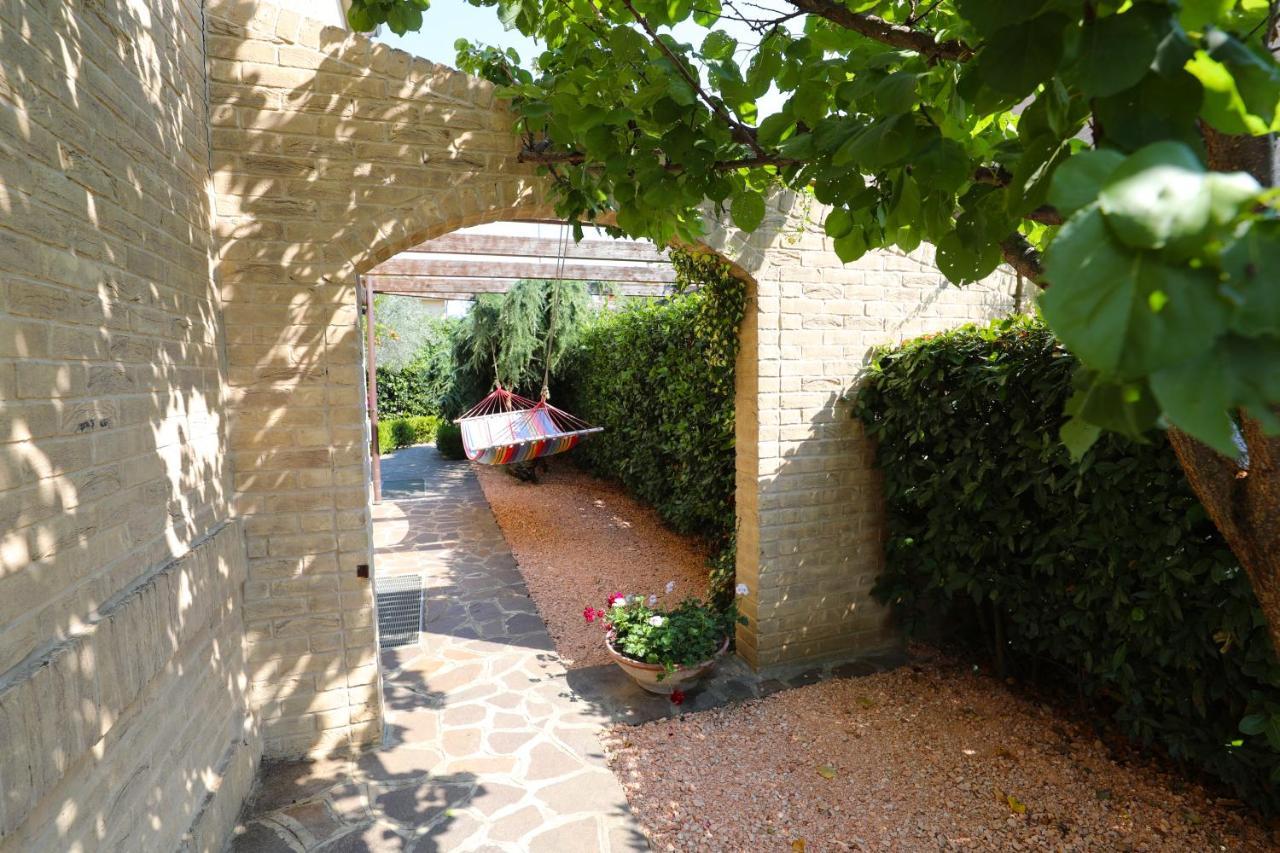 Recanati Family Exterior foto